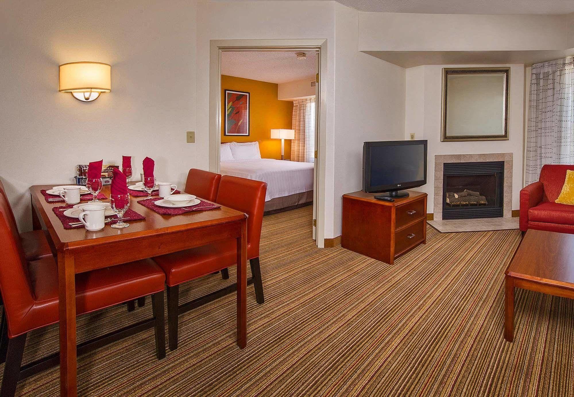Sonesta Es Suites Fairfax Fair Lakes Bilik gambar